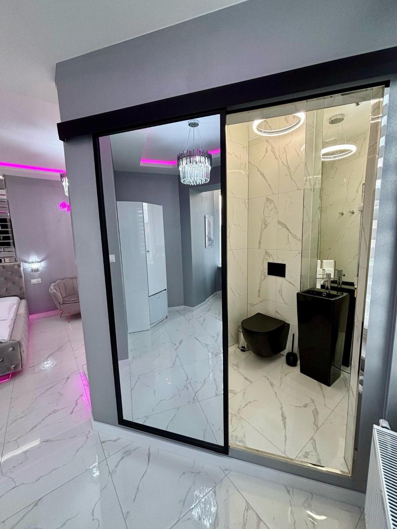 Apartament "Prezydencki Deluxe" Centrum Z Duza Wanna Dla Dwojga Gniezno Extérieur photo