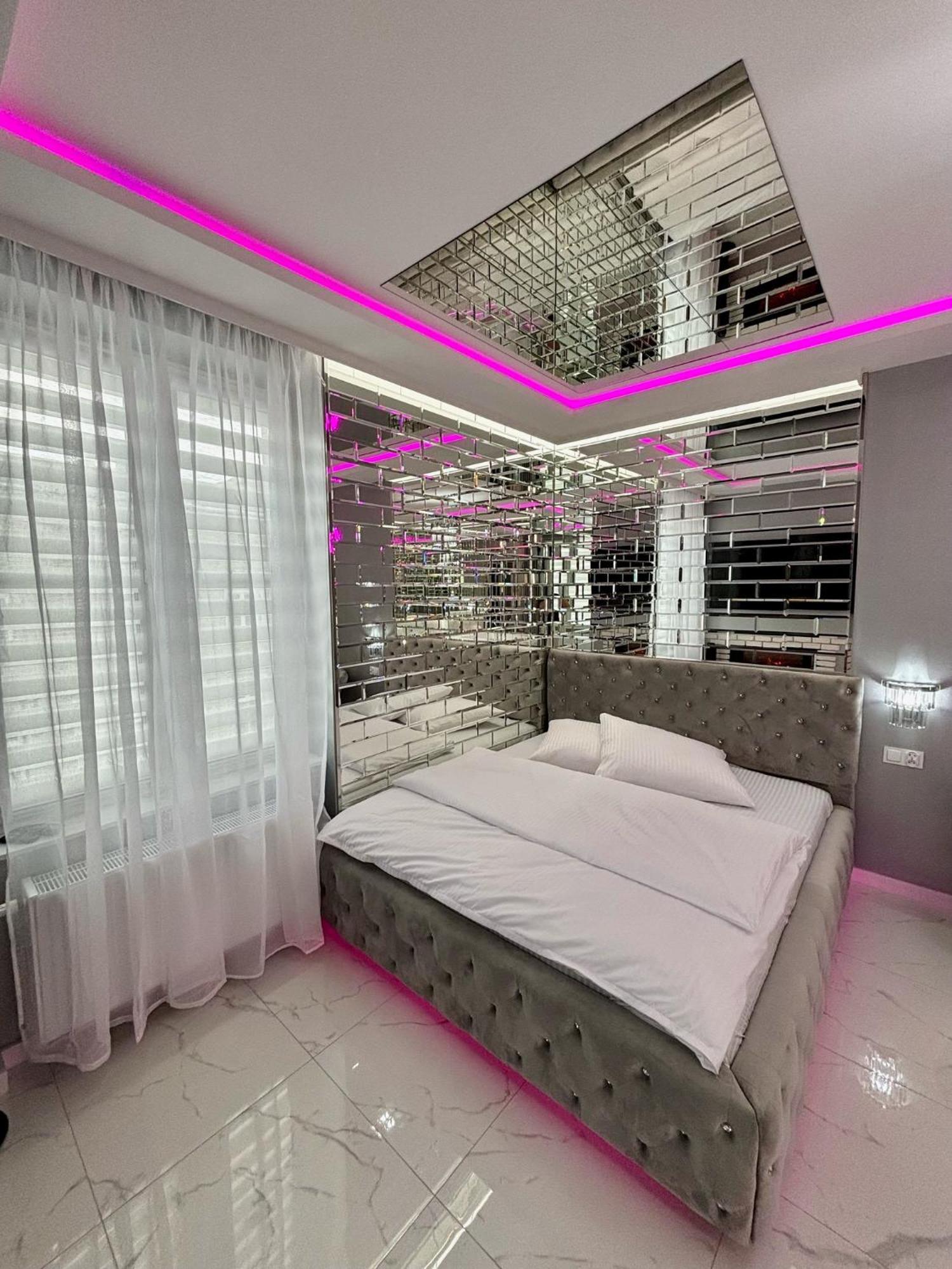 Apartament "Prezydencki Deluxe" Centrum Z Duza Wanna Dla Dwojga Gniezno Extérieur photo